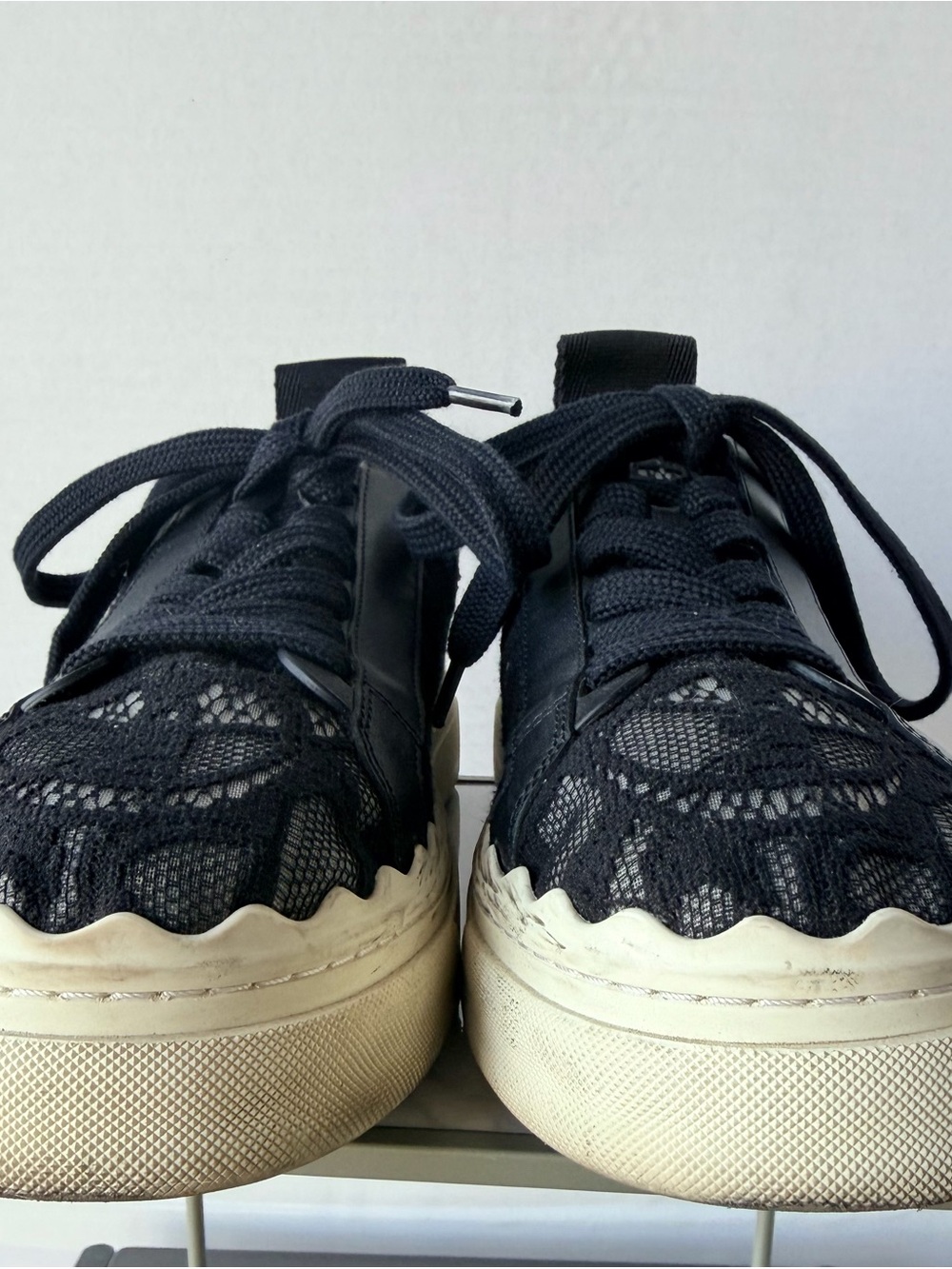 Chloé Black Lace-Overlay Platform Sneakers - Picture 5 of 9